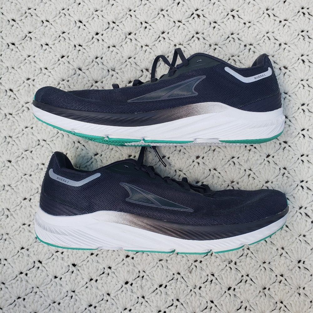Altra Mens Rivera 3 AL0A7R6Y000 Black Road Running Shoes Sneakers